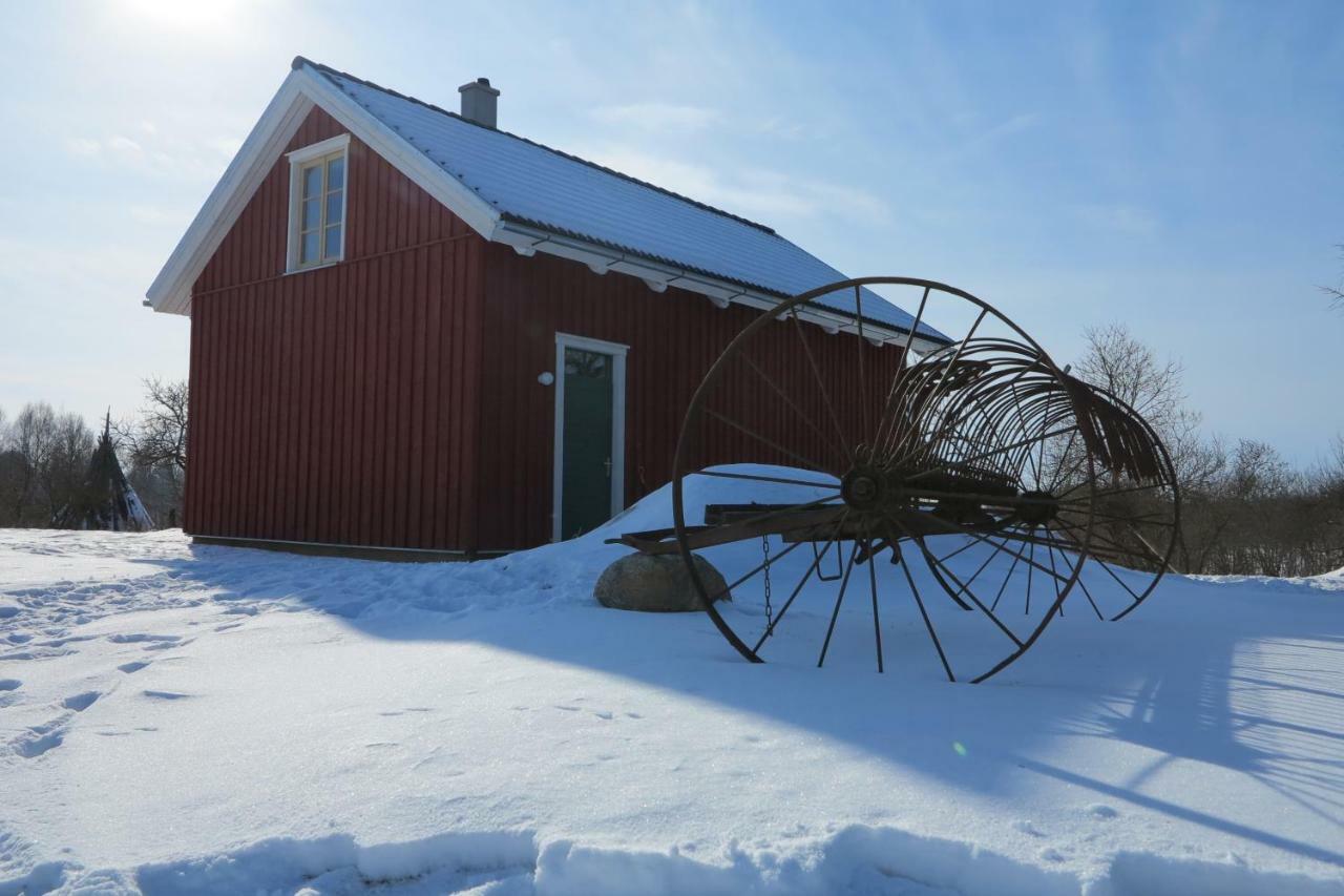 Mednieki Kalvene Guest House Krusati Exterior photo
